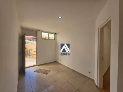 Apartamento com 1 Quarto para alugar, 40m² no Vila Azevedo, São Paulo