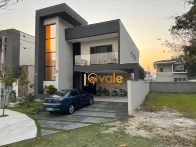 Casa de Condomínio com 4 Quartos à venda, 228m² no Jardim Jacinto, Jacareí