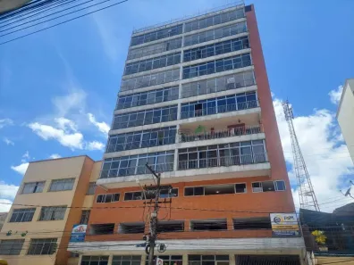 Apartamento com 3 Quartos para alugar, 90m² no Alto, Teresópolis