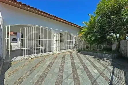 Casa com 3 Quartos à venda, 146m² no Jardim Tres Marias, Peruíbe