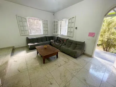Casa com 4 Quartos à venda, 327m² no Santa Lúcia, Belo Horizonte
