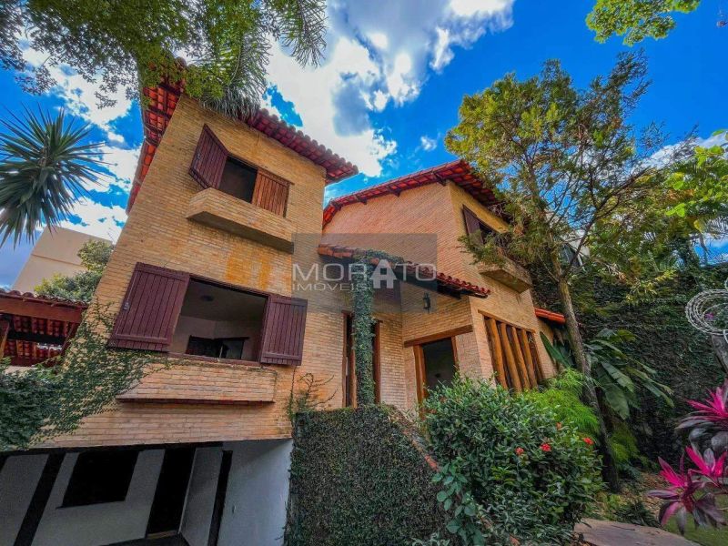 Casa com 6 quartos — Castelo, Belo Horizonte