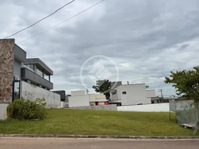 Lote/Terreno à venda, 300m² no Condomínio Terras do Vale, Caçapava