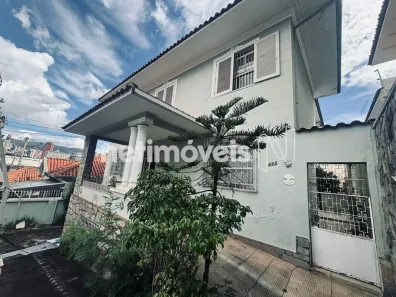Casa com 10 Quartos à venda, 400m² no Floresta, Belo Horizonte