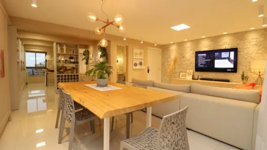 Apartamento com 3 Quartos à venda, 154m² no Zona 07, Maringá