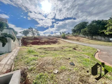 Lote/Terreno à venda, 821m² no Chácara São Félix, Taubaté