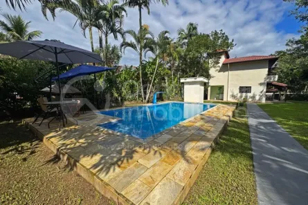 Casa de Condomínio com 3 Quartos à venda, 186m² no , Peruíbe
