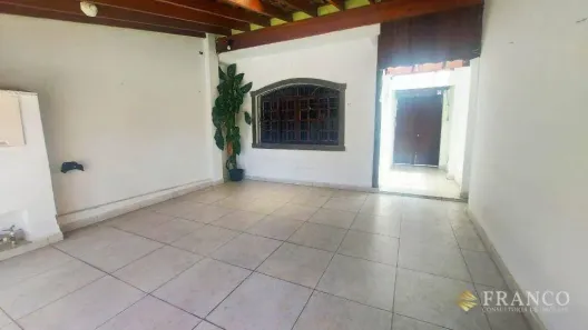 Sobrado com 3 Quartos à venda, 164m² no Esplanada Santa Terezinha, Taubaté