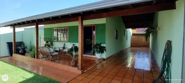 Casa com 2 Quartos à venda, 129m² no São Pedro, Londrina