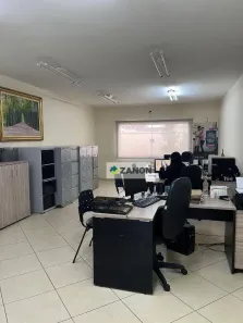 Imóvel Comercial à venda, 175m² no Vila Nogueira, Diadema