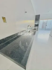 Casa com 2 Quartos à venda, 74m² no Laranjeiras, Uberlândia