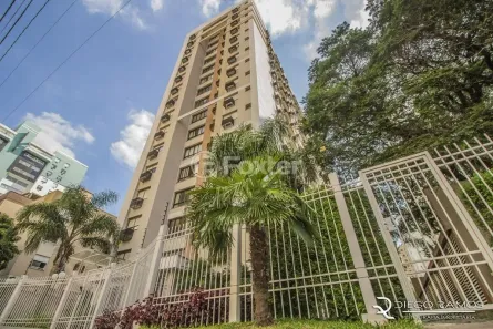 Apartamento com 2 Quartos à venda, 67m² no Passo da Areia, Porto Alegre