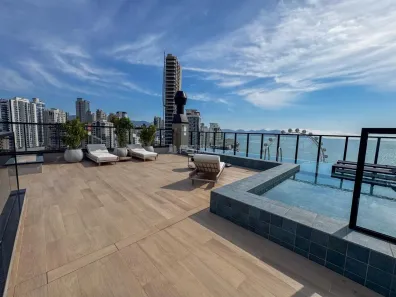 Apartamento com 2 Quartos à venda, 127m² no Balneário Perequê, Porto Belo