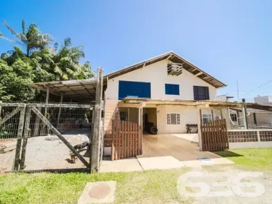 Sobrado com 5 Quartos à venda, 234m² no Centro, Balneário Barra do Sul