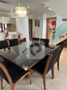 Casa de Condomínio com 5 Quartos à venda, 250m² no Recreio dos Bandeirantes, Rio de Janeiro
