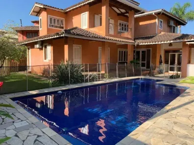 Sobrado com 4 Quartos à venda, 341m² no Guaecá, São Sebastião