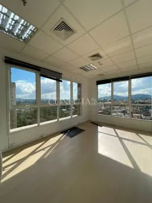 Imóvel Comercial para venda ou aluguel, 84m² no Sítio Tamboré Alphaville, Barueri