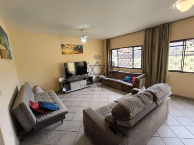 Sobrado com 3 Quartos à venda, 212m² no Indaiá, Caraguatatuba