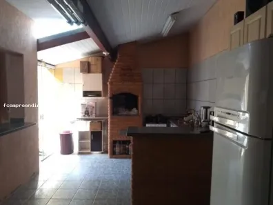 Sobrado com 3 Quartos à venda, 250m² no Jardim das Palmeiras, Limeira