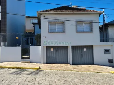 Casa com 2 Quartos à venda, 108m² no Panazzolo, Caxias do Sul