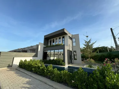Casa de Condomínio com 2 Quartos à venda, 67m² no Loteamento Sol Nascente, Aquiraz