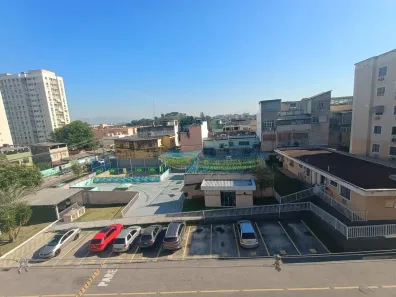 Apartamento com 3 Quartos para alugar, 60m² no Irajá, Rio de Janeiro