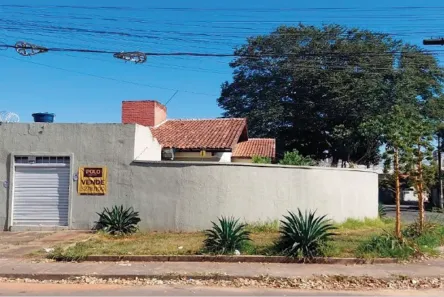 Casa com 3 Quartos à venda, 185m² no Jardim Santo Antônio, Goiânia