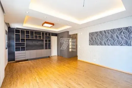 Apartamento com 3 Quartos à venda, 133m² no Água Verde, Curitiba