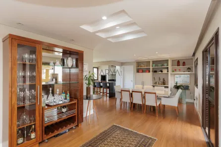 Apartamento com 3 Quartos à venda, 158m² no Água Verde, Curitiba