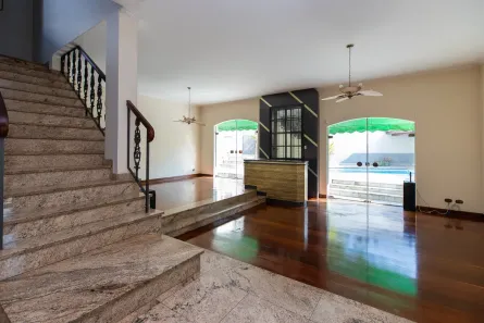 Sobrado com 4 Quartos à venda, 394m² no Jardim Colombo, São Paulo