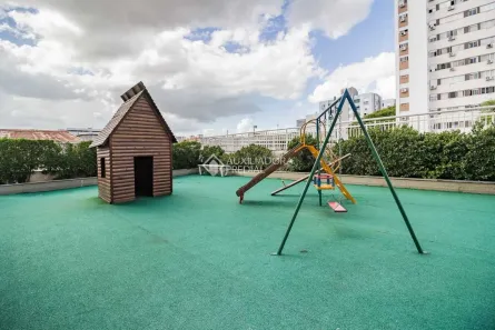 Apartamento com 2 Quartos à venda, 58m² no Passo da Areia, Porto Alegre