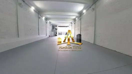 Galpão/Depósito/Armazém à venda, 777m² no Parque João Ramalho, Santo André