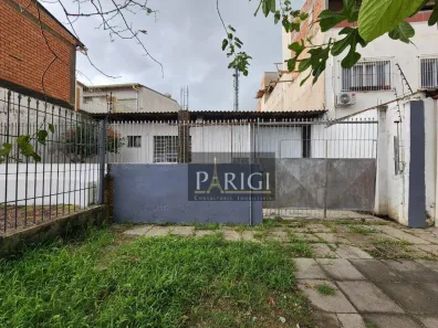 Galpão/Depósito/Armazém à venda, 180m² no Santa Maria Goretti, Porto Alegre