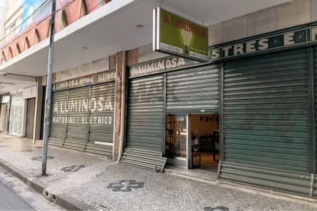 Ponto Comercial para alugar, 391m² no Centro, Juiz de Fora