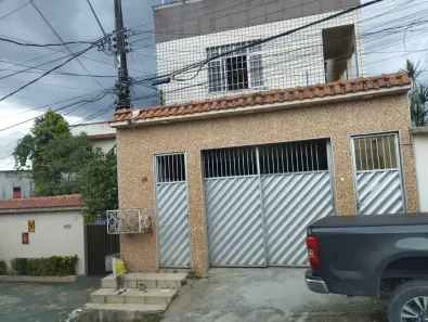 Casa com 6 Quartos para venda ou aluguel, 500m² no Presidente Vargas, Manaus