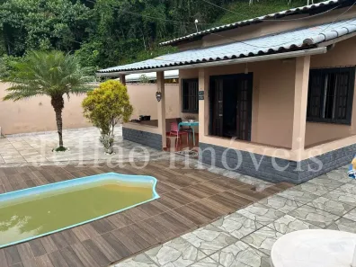 Fazenda/Sítio com 2 Quartos à venda, 405m² no Nossa Senhora do Amparo, Barra Mansa