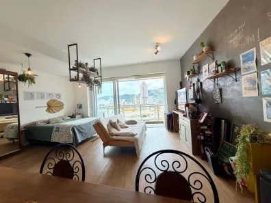 Apartamento para alugar, 50m² no Gonzaga, Santos