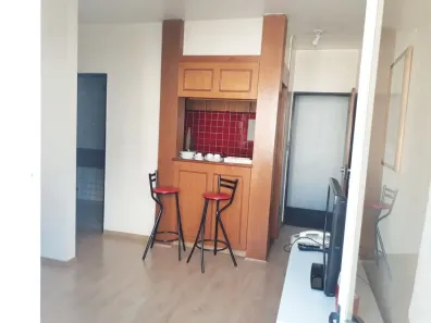 Flat com 1 Quarto para alugar, 40m² no Cerqueira César, São Paulo