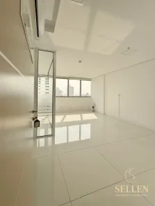 Sala Comercial à venda, 35m² no Menino Deus, Porto Alegre