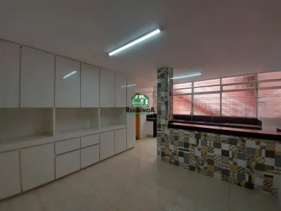 Casa com 4 Quartos para alugar, 500m² no Centro, Anápolis
