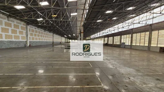 Galpão/Depósito/Armazém para alugar, 3000m² no Casa Grande, Diadema