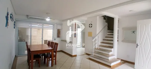 Casa de Condomínio com 3 Quartos à venda, 130m² no Enseada, Guarujá
