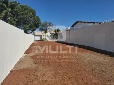 Lote/Terreno com 1 Quarto à venda, 12m² no Vigilato Pereira, Uberlândia