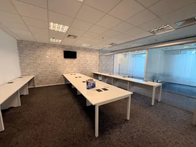 Sala Comercial para alugar, 130m² no Pinheiros, São Paulo