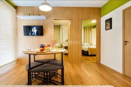 Apartamento com 2 Quartos para alugar, 52m² no Itacorubi, Florianópolis
