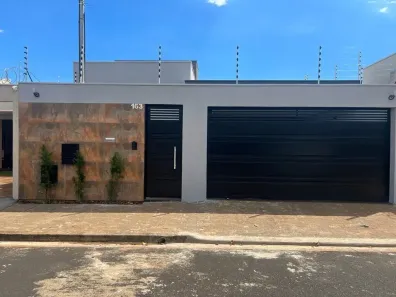 Casa com 3 Quartos à venda, 180m² no Parque das Laranjeiras, Uberaba