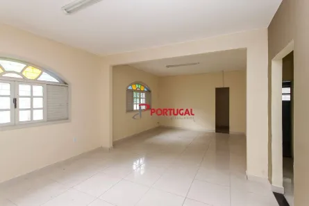 Imóvel Comercial com 3 Quartos à venda, 230m² no Cajueiros, Macaé