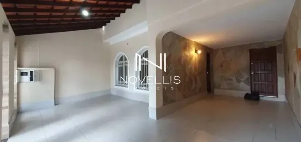 Casa com 4 Quartos para alugar, 160m² no Jardim Mesquita, Jacareí