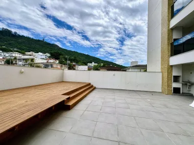Apartamento com 2 Quartos à venda, 150m² no Trindade, Florianópolis