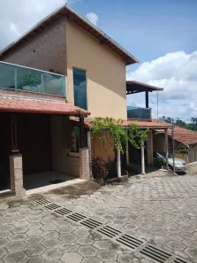 Casa com 4 Quartos à venda, 220m² no São Pedro, Juiz de Fora